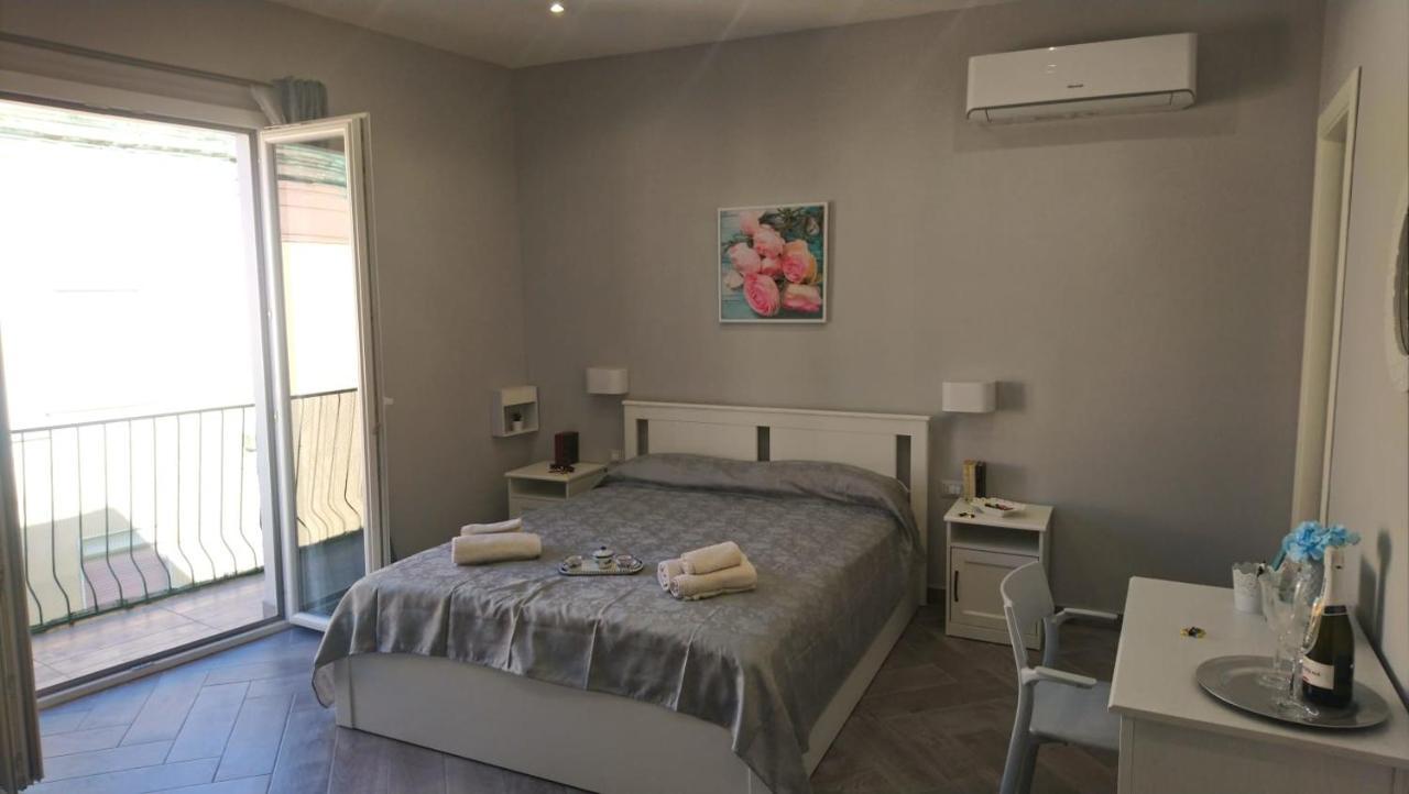 Soggiorno Napoletano Napoli Ngoại thất bức ảnh